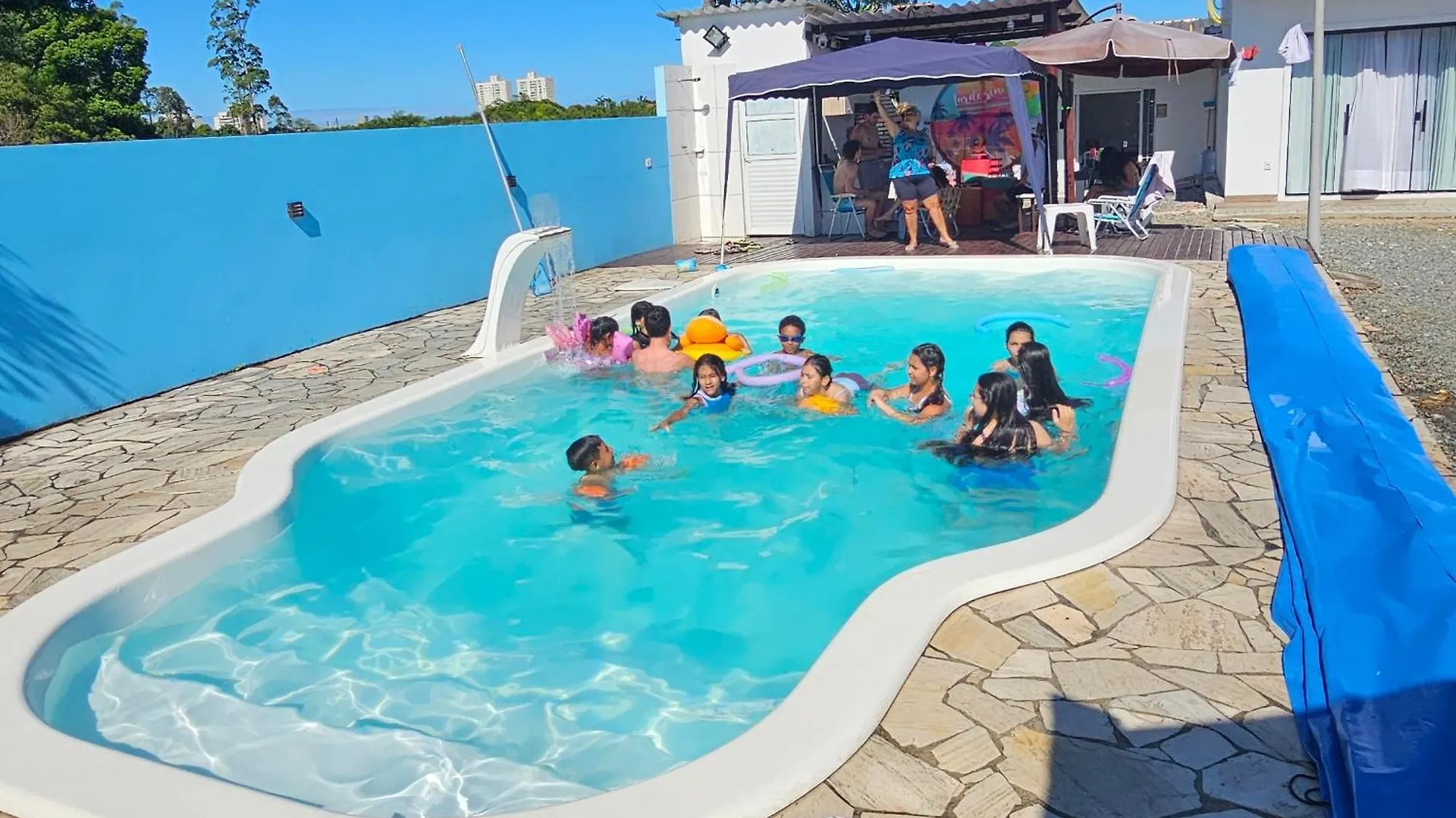 Pousada Bahamas Sc 페냐 0*,  브라질